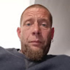 Meet your Posher, Chuck